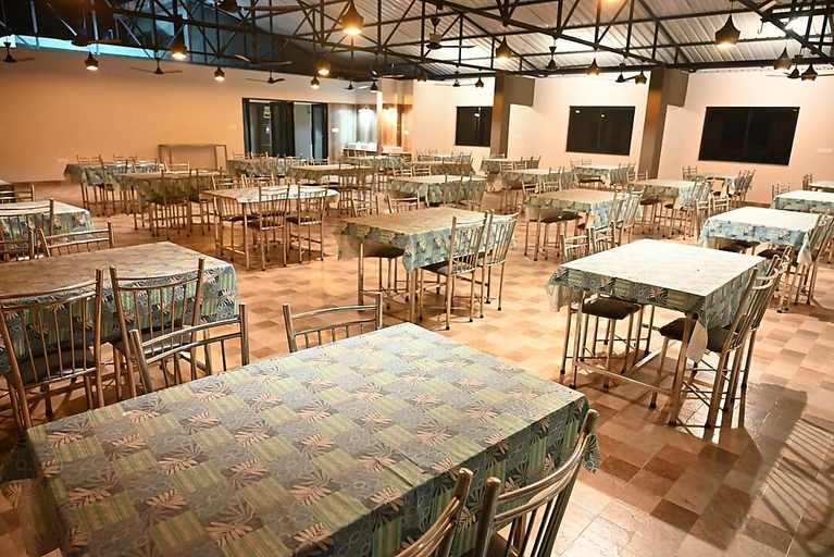 Food & Drinks, CHIRAG DEEP BANQUET HALL AND LODGING, Jalpaiguri