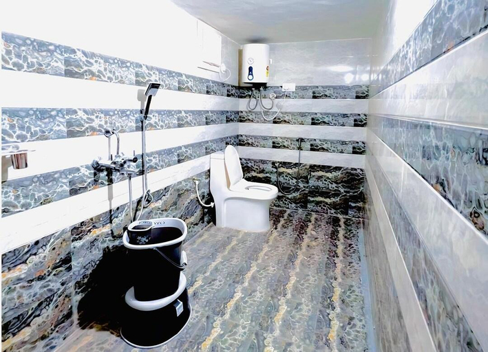 Bathroom 3, Rumis Desert Camp, Jaisalmer