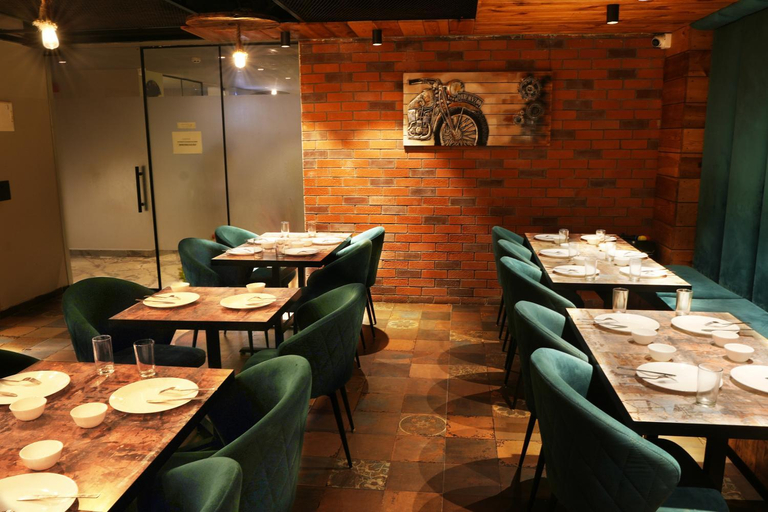 Food & Drinks 5, Metro Studios, Gurgaon