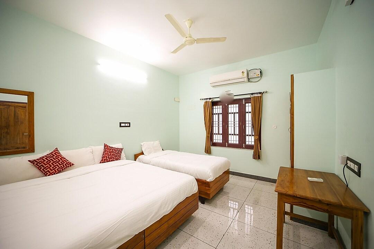 Others 4, The Pothigai Palace, Tirunelveli