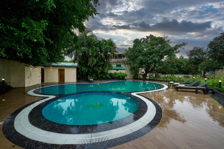 Sport & Beauty 2, Abn Sarovar Portico Jim Corbett Dhikuli, Nainital