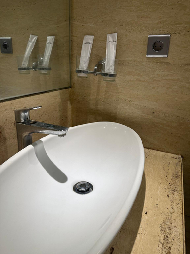 Bathroom 11