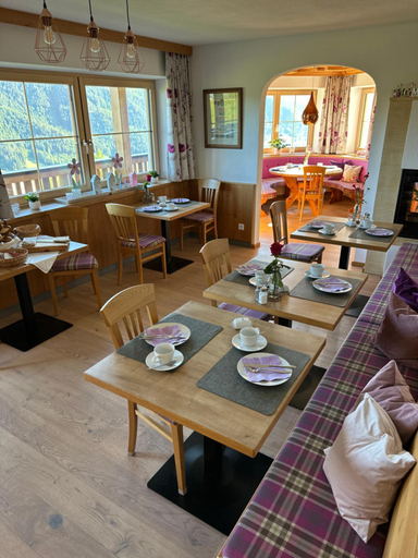 Food & Drinks 3, La Montana Ski & Hiking LODGE, Liezen