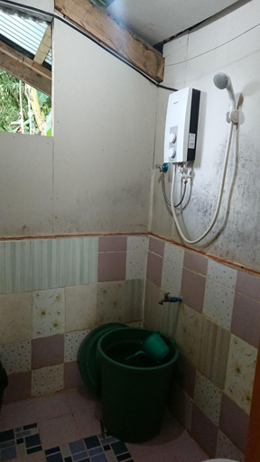 Bathroom, Batad Transient House, Banaue