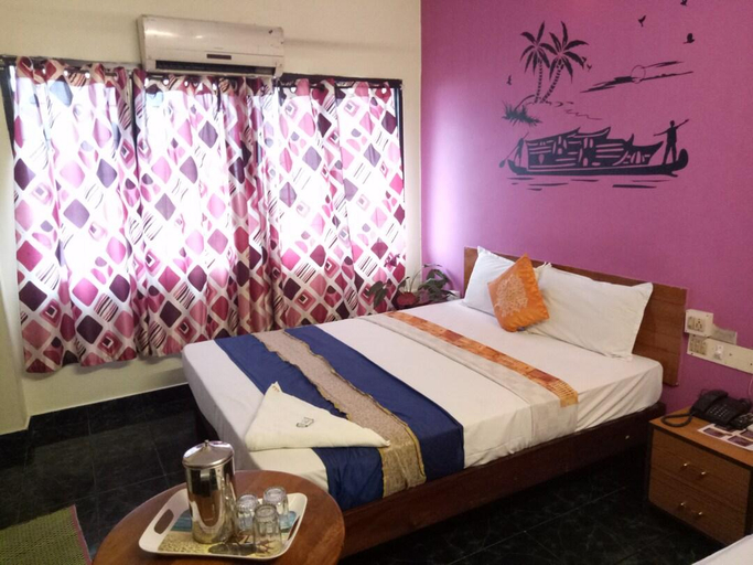 Bedroom 2, Hotel Silver Sand, Thiruvananthapuram