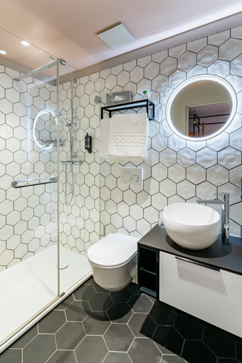 Bathroom 5, Hotel Du Leman - Centre De Seminaires, Pays-d'Enhaut