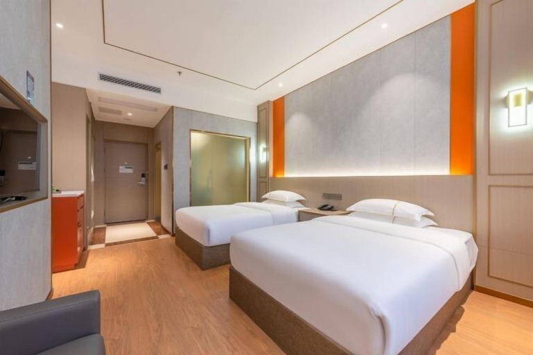 Bedroom 5