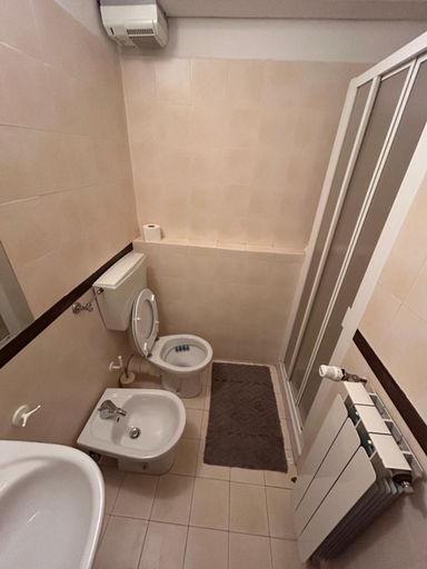 Bathroom 3, Locanda da Mari, Massa Carrara