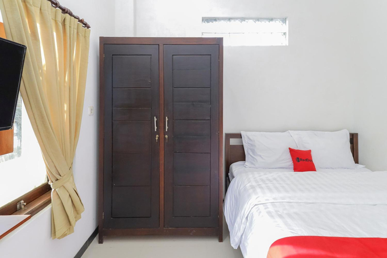 Bedroom 24