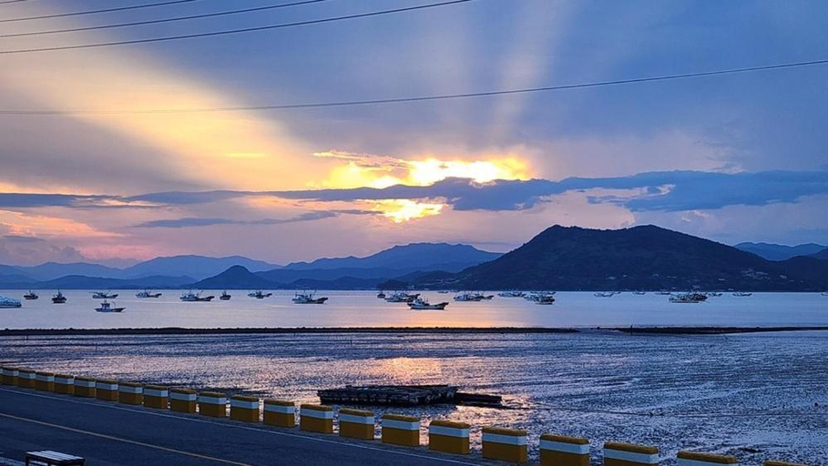 Others 3, Yeosu Sound of Music Pension, Yeosu