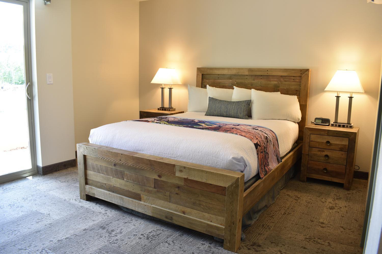 Bedroom 16