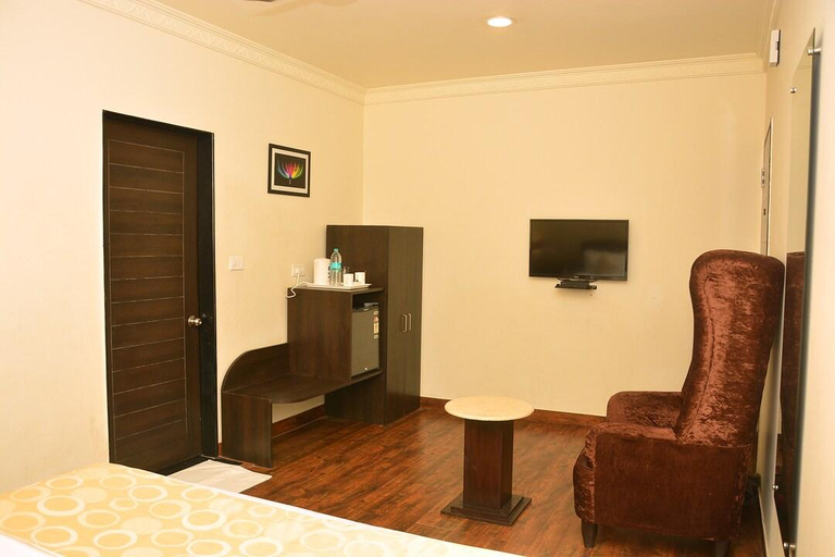 Bedroom 3, Hotel Minitel Inn, Sultanpur