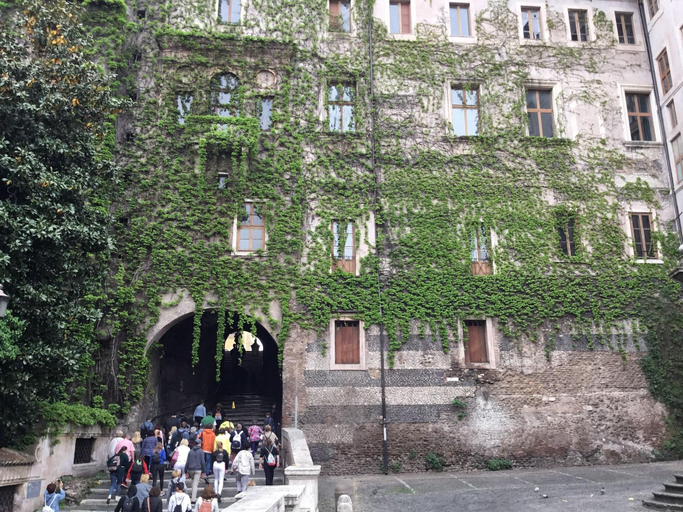 Exterior & Views 2, Duca di Cavour, Rome