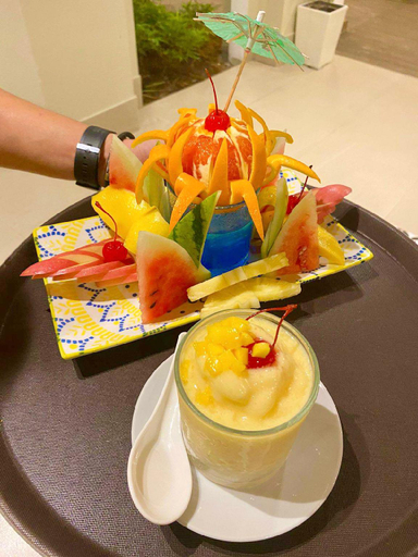 Food & Drinks 5, Ondus Boracay, Malay