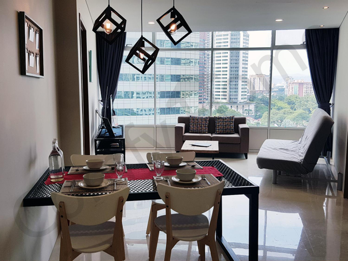 Dining Room 16