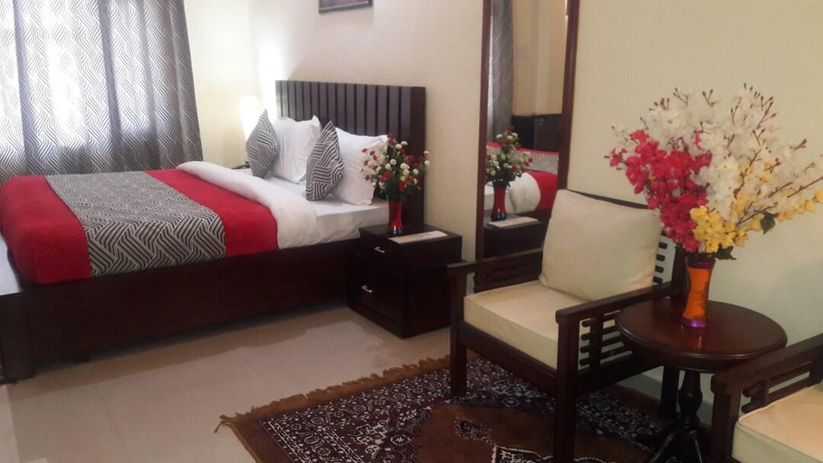 Bedroom 2, Hotel Deodar Villa, Kangra
