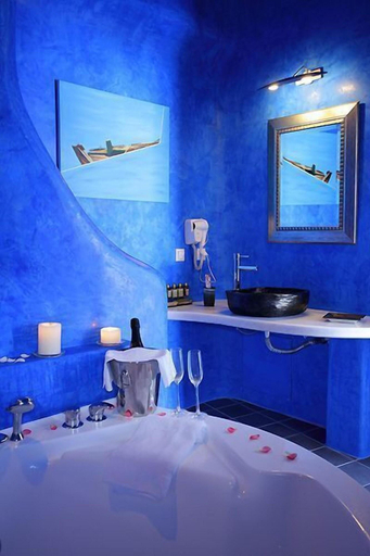 Bathroom 5, Ikastikies Suites, South Aegean