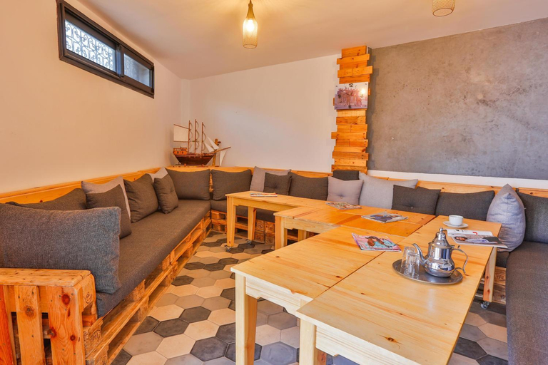 Food & Drinks 4, Moon Surf, Agadir-Ida ou Tanane