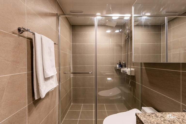 Bathroom 3, Hera Haeundae Premium Ocean View, Haeundae