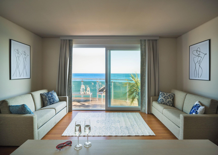 Exterior & Views 3, Grand Hotel Pietra Ligure, Savona