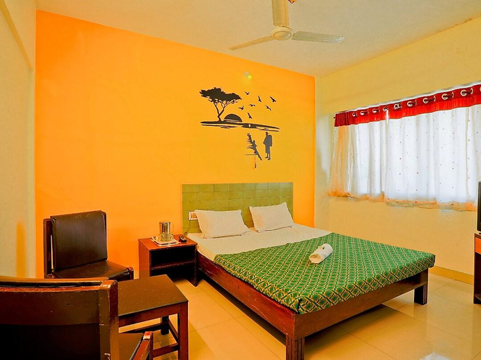 Bedroom 3, Hotel Silver Sand, Thiruvananthapuram
