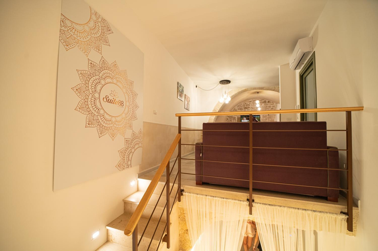 Others 3, Suite88 Affittacamere, Barletta-Andria-Trani