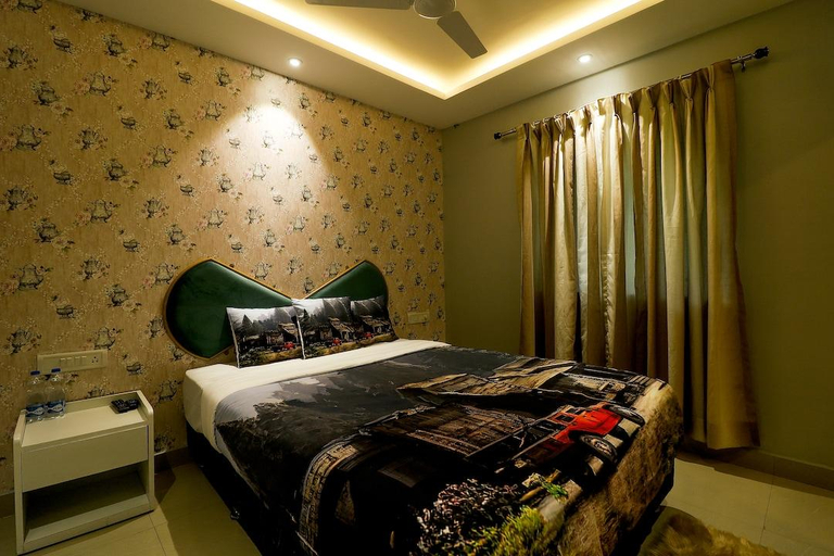 Bedroom 2, HOTEL GREEK GLORY, Satara