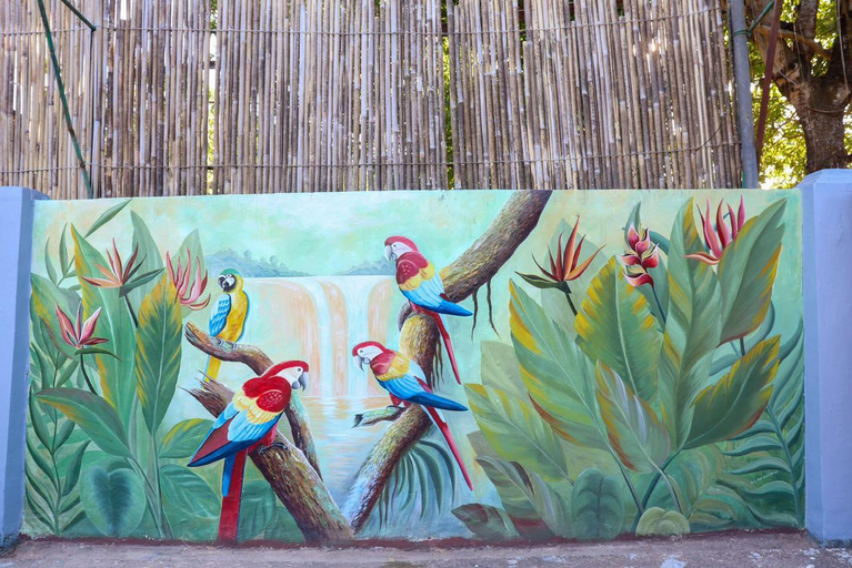 Exterior view 3, Em's Homestay, Coron