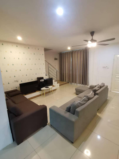 Others 4, Ting Bintulu Homestay, Bintulu