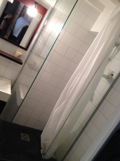 Bathroom 5, Suite independante studio top centre Marais, Paris