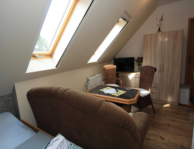 Living room 3, Ferienwohnung in Luckaitztal-gosda mit Parkplatz, Oberspreewald-Lausitz