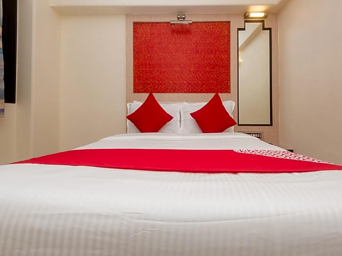 Bedroom 2, Hotel Solitaire , Thane