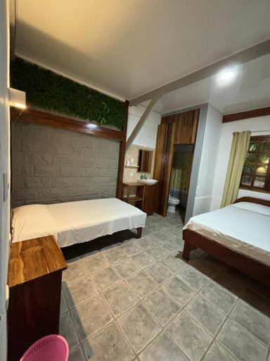 Others 5, Casa Susen, Puntarenas