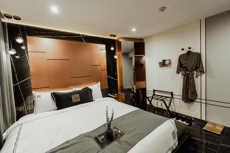 Hotel 433 Room Type - Executive Balcony with Smart iPad