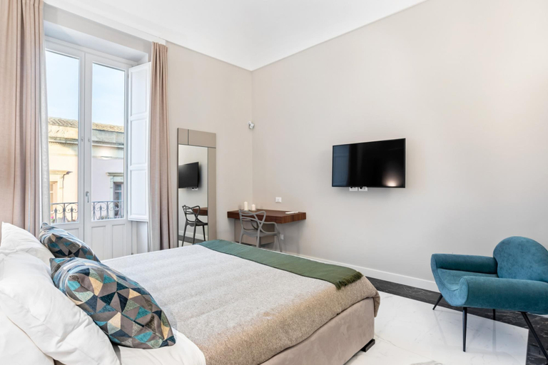 Others 5, Riva Apartment With Balcony, Syracuse