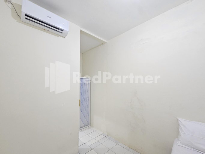 Bedroom 12