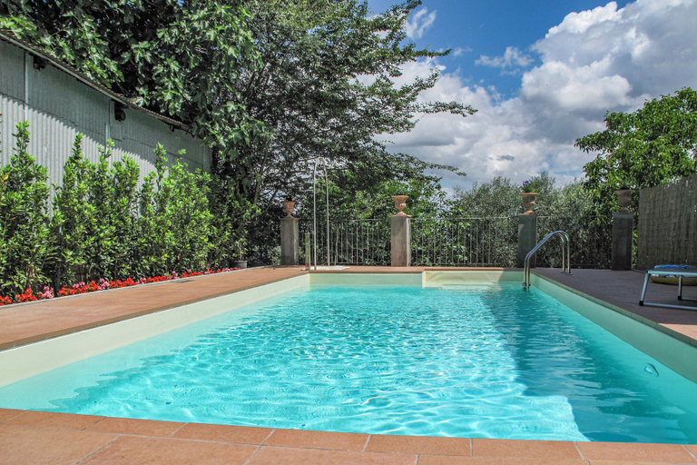 Pool, Francigena Loggia Apartment Shared Pool, Florence