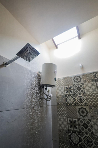 Bathroom 3, PATIL RESORT, Kolhapur