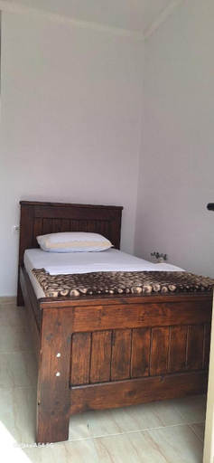 Others 2, Berat Feeling Guesthouse, Beratit