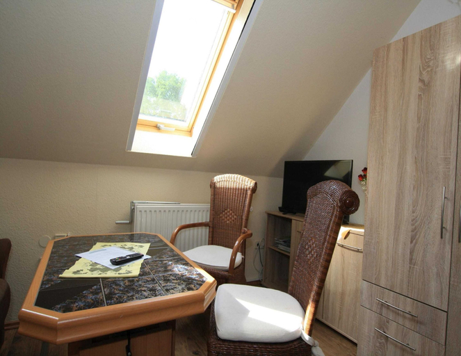 Dining, Ferienwohnung in Luckaitztal-gosda mit Parkplatz, Oberspreewald-Lausitz