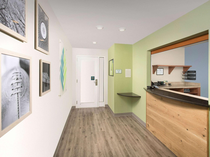 Public Area 2, Woodspring Suites Redlands San Bernardino, San Bernardino