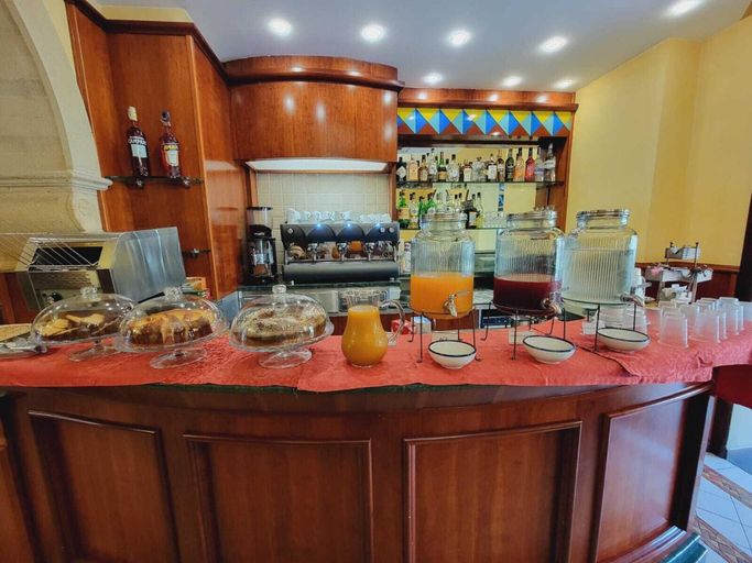 Food & Drinks 4, Garibaldi, Messina