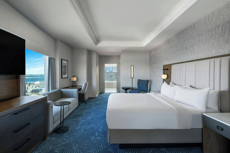 Bedroom 3, Renaissance® Boston Seaport District, Boston