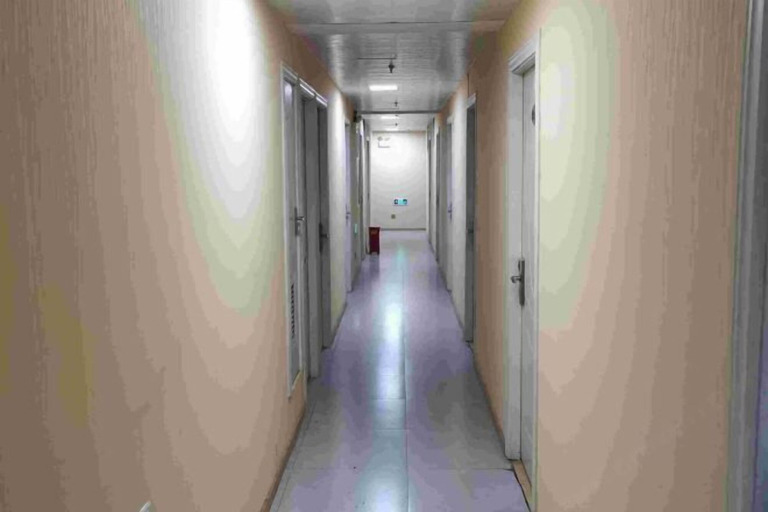 Others 5, Changlai Hostel, Shanghai