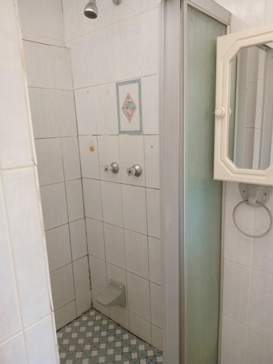 Bathroom 3, Whizzy lifestyle lodge, Nkangala