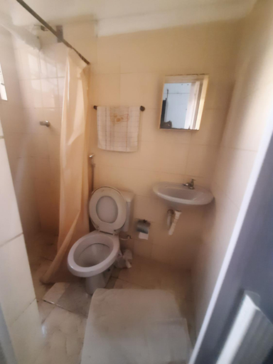 Bathroom 3, Otimo Quarto e Sala mobiliado em itapoa., Vila Velha
