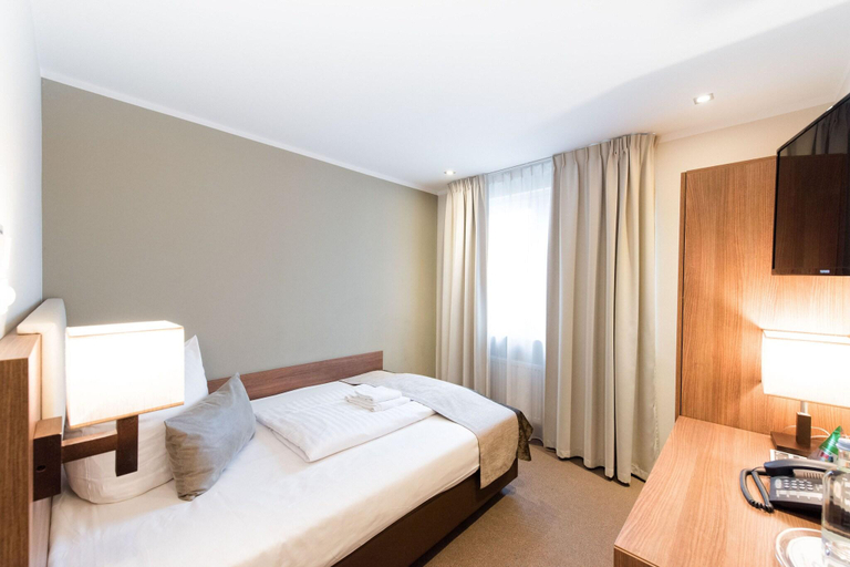 Bedroom 4, Hotel ARENA am Zoo by ANS, Frankfurt am Main