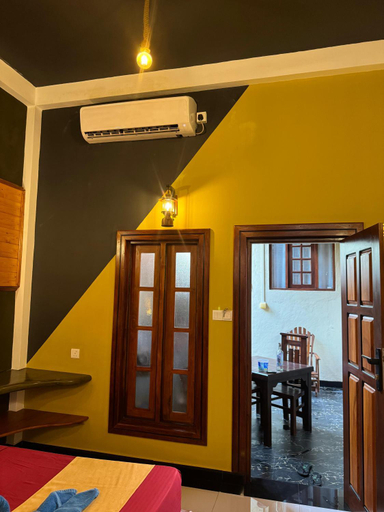 Others 4, Thara Cabana, Bentota