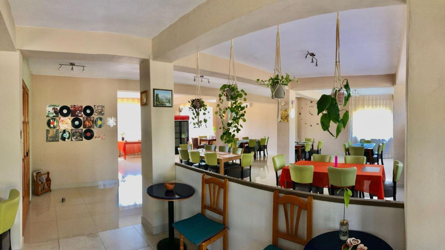 Others 5, Casa Roua, Sanmartin