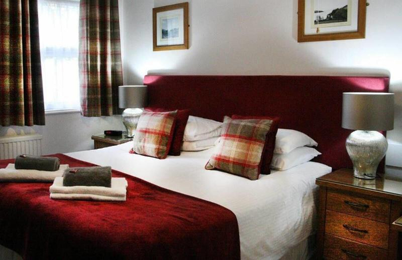 Bedroom 2, TOWNHOUSE ROOMS, Cornwall